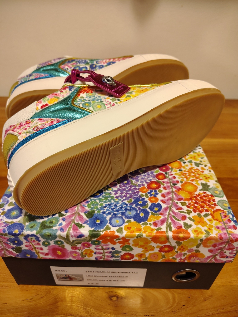 KURT GEIGER Floral Couture Sneakers NWT 39Eur/ 8-8.5 US - Picture 6 of 11